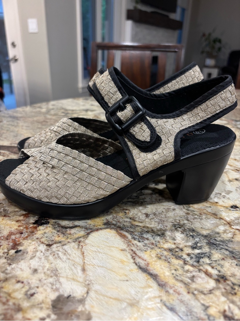 Bernie Mev Woven Slingback Heels in Natural Black Trim - Picture 4 of 10